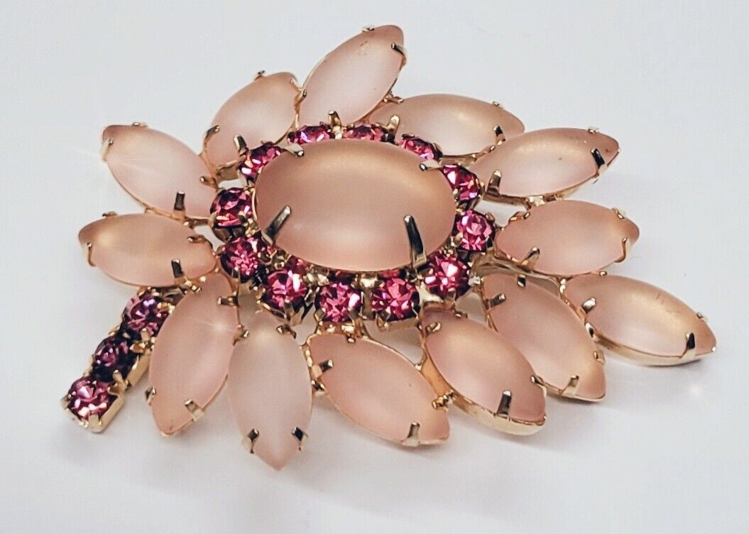 Beautiful Frosted Pale Pink and Bright Pink Rhinestone Flower Brooch
