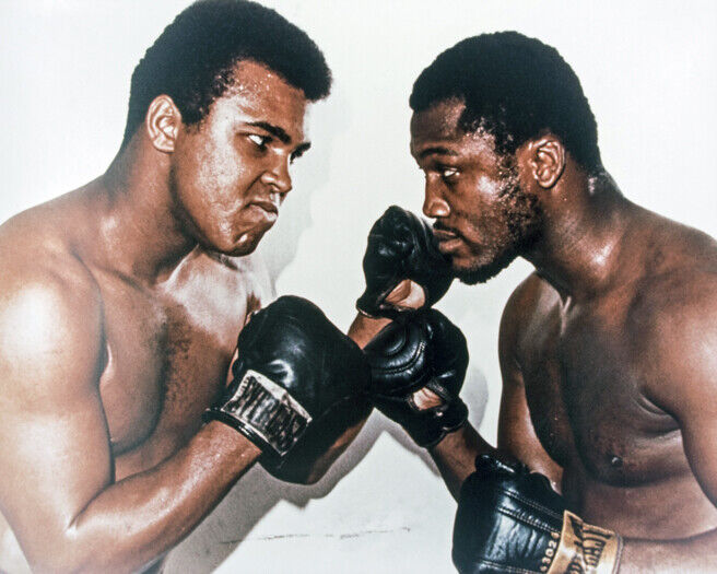 Boxing MUHAMMAD ALI vs JOE FRAZIER Glossy 8x10 Photo Title Fight II