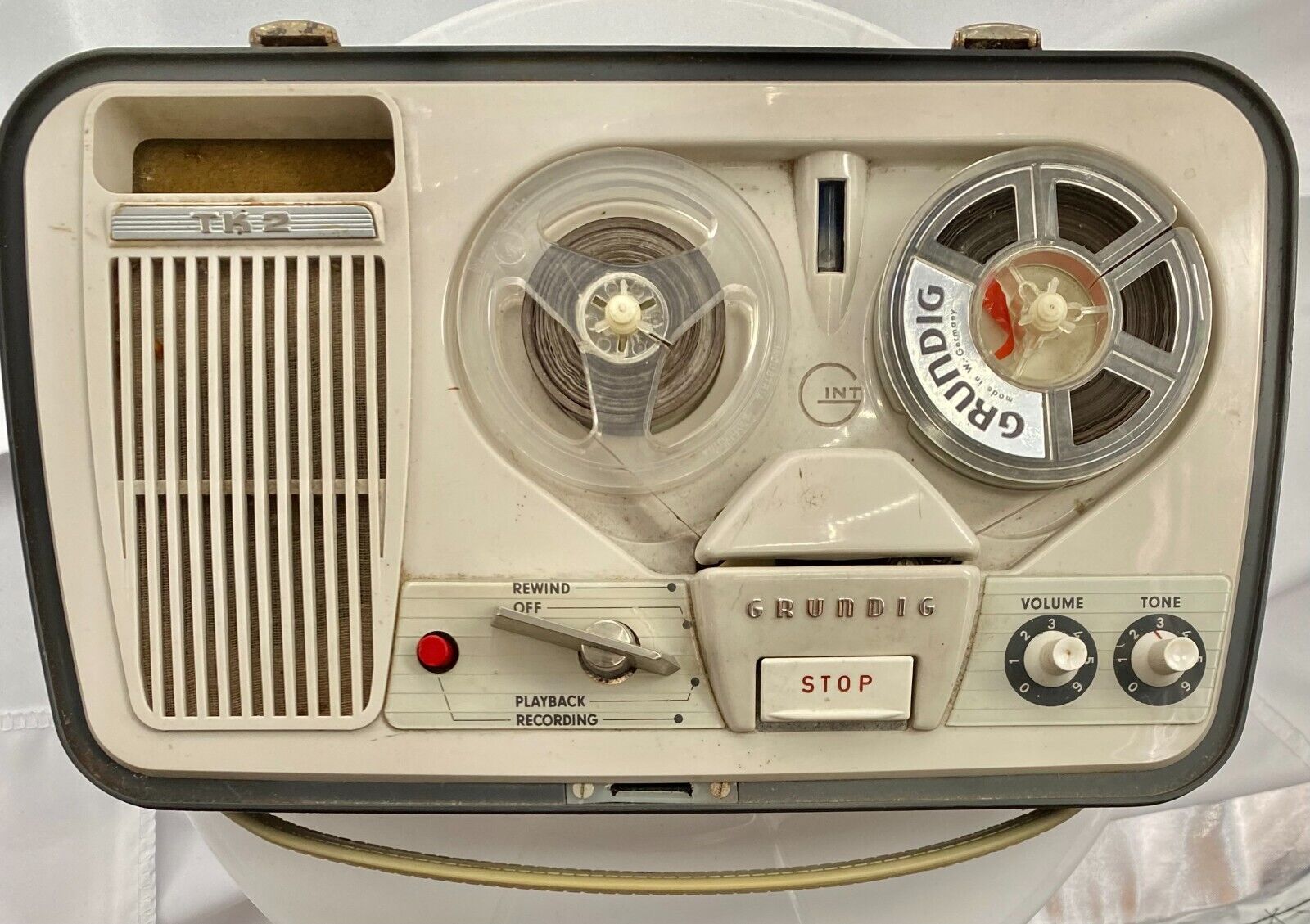 VINTAGE RARE GRUNDIG TK-2 SOUND RECORDER a/o PLAYER (1963) A JEWEL OF RECORDING.