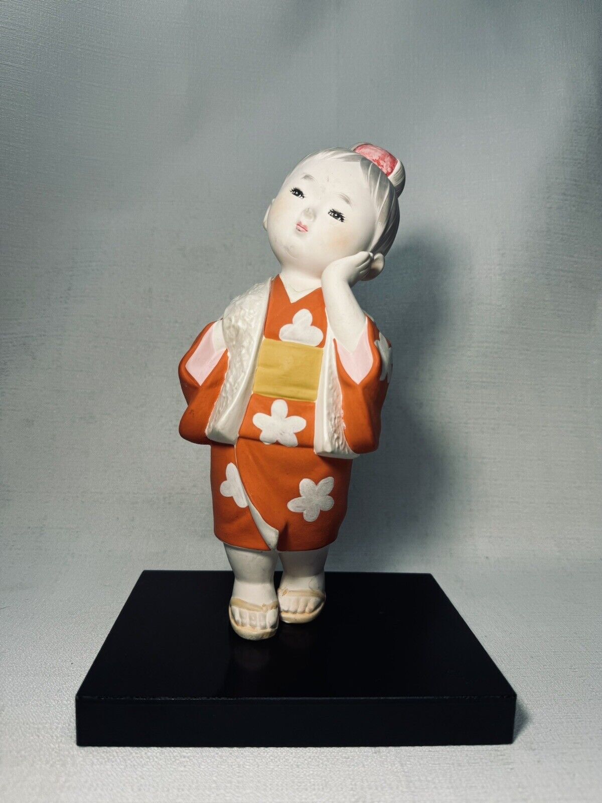Vtg Genuine Japanese Hakata Girl Clay Doll Hand Painted Wearing Kimono Sweet