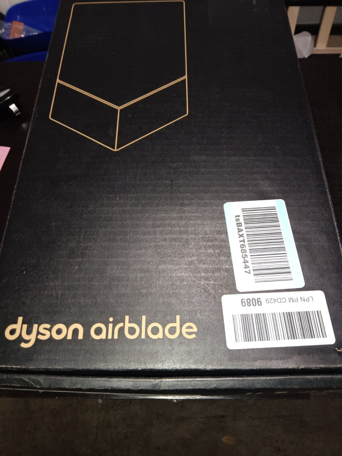 DYSON Airblade V HU02 Hand Dryer White ABS Cover ADA Compliant 110V/120V