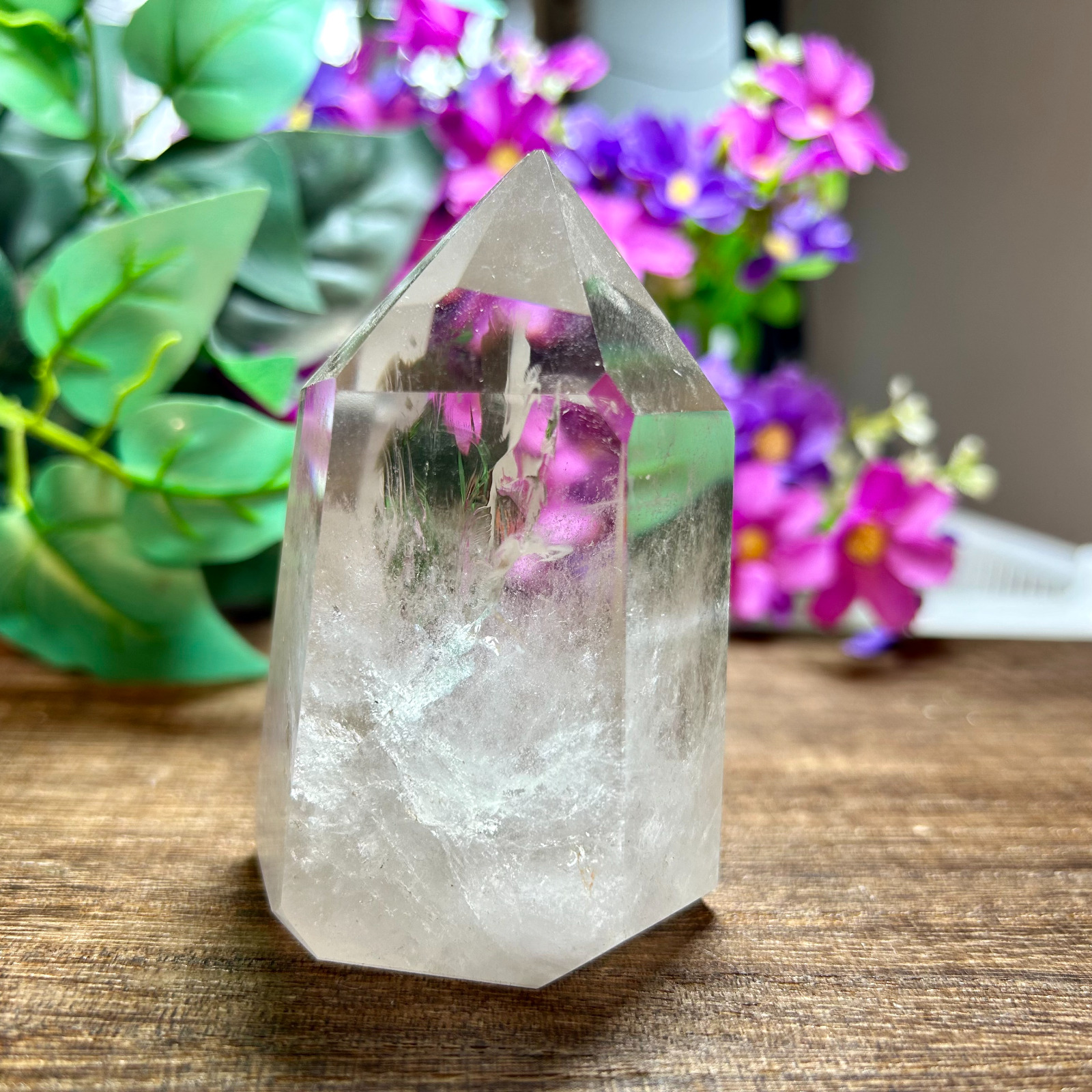 330g natural clear quartz Crystal tower point healing