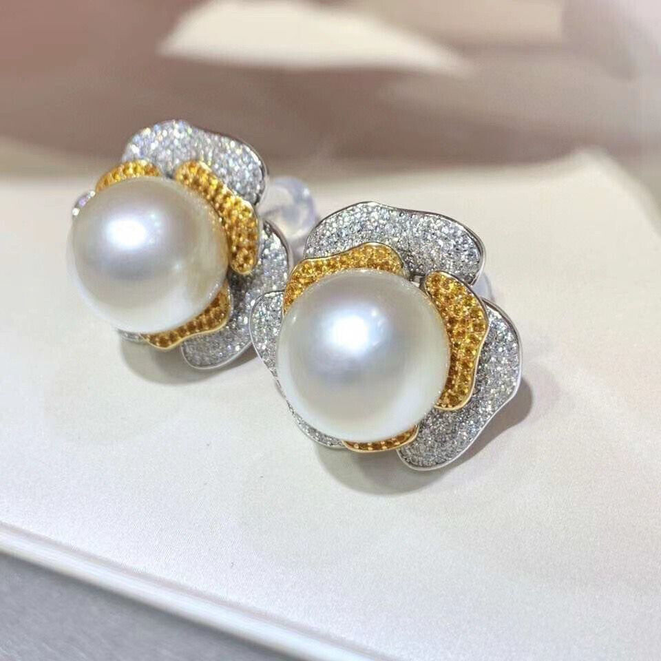 huge pair of 12-13mm south sea round white pearl stud earring (tim)