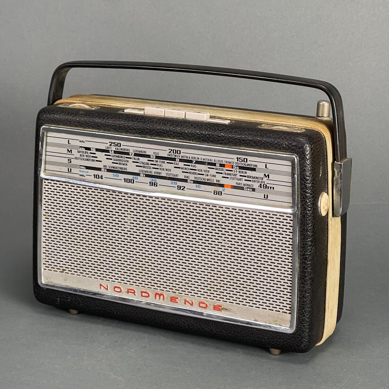 Vintage 50s 60s MCM Nordmende Transita Spezial Transistor Radio World Receiver
