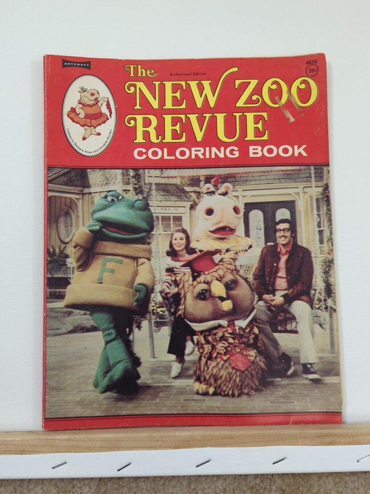 Vintage 1973 The New Zoo Revue Coloring Book New Saalfield Used But GOOD COND
