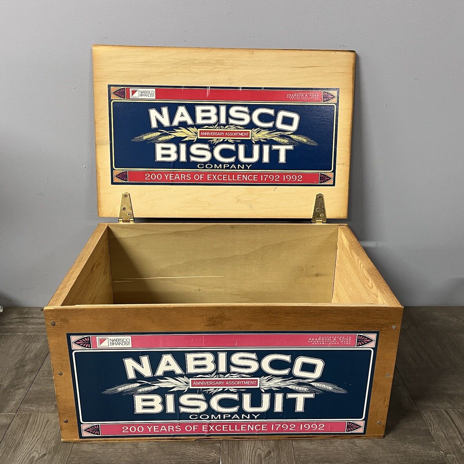 1992 Nabisco Biscuit 200th Anniversary Wooden Box Excellent Condition Advertise