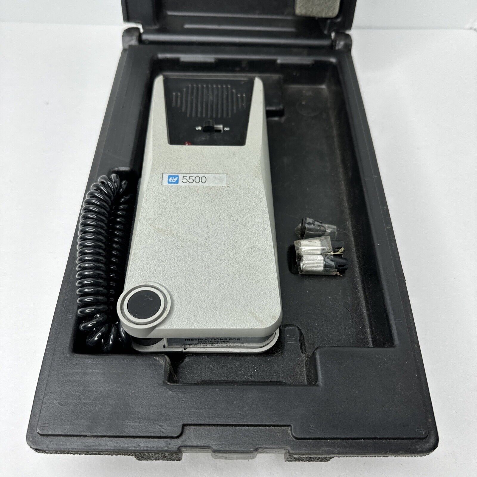 TIF 5500 Utility, Leak Detector, Automatic, with Hard Case