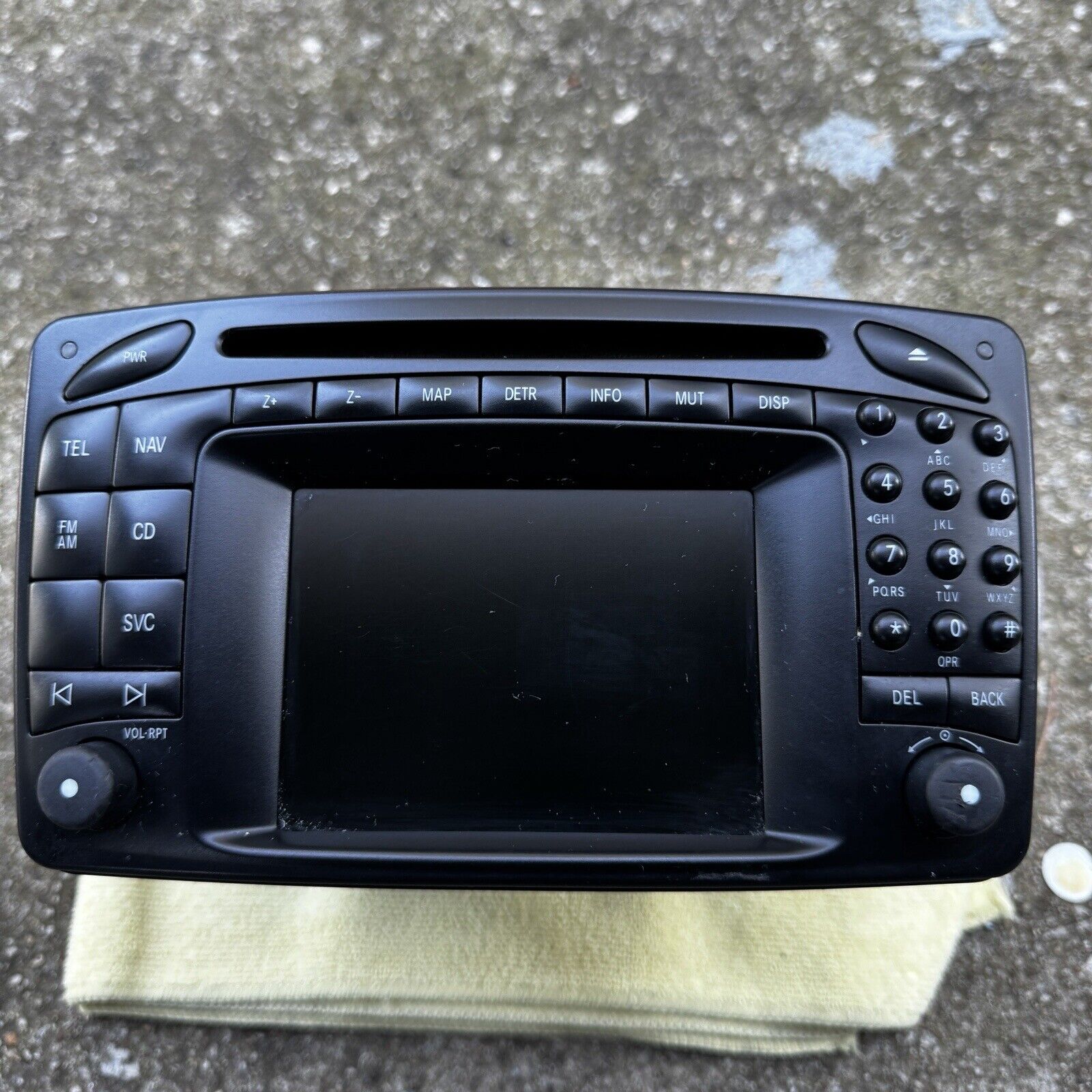 01-04 Mercedes C32 CLK55 AMG C320 Command Head Unit Navigation Radio CD OEM