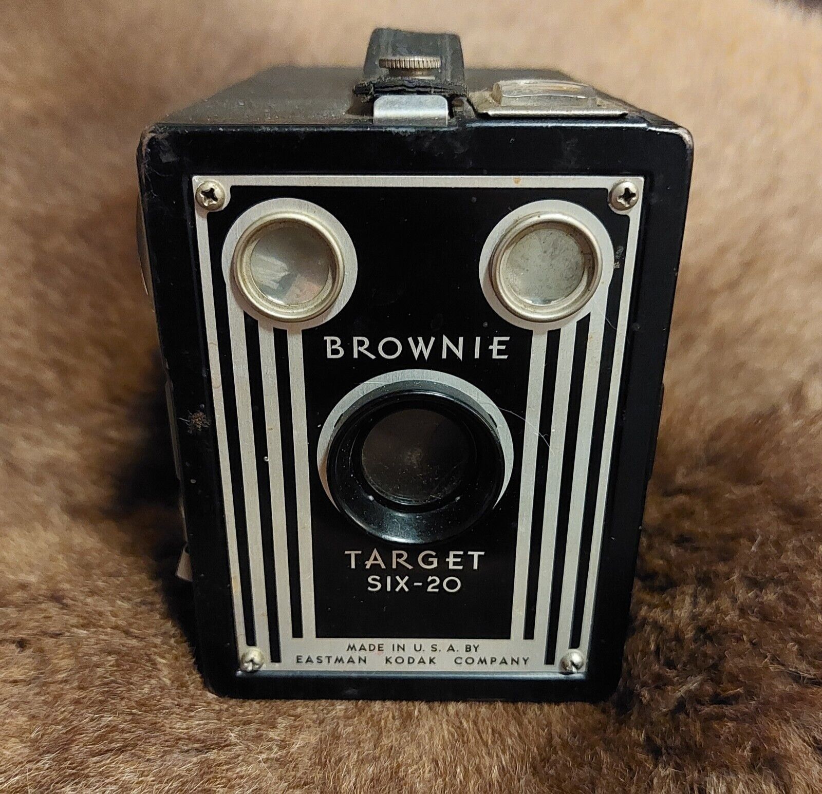 Vintage Eastman Kodak Brownie Target Six-20 Box Camera Untested 1940s Camera