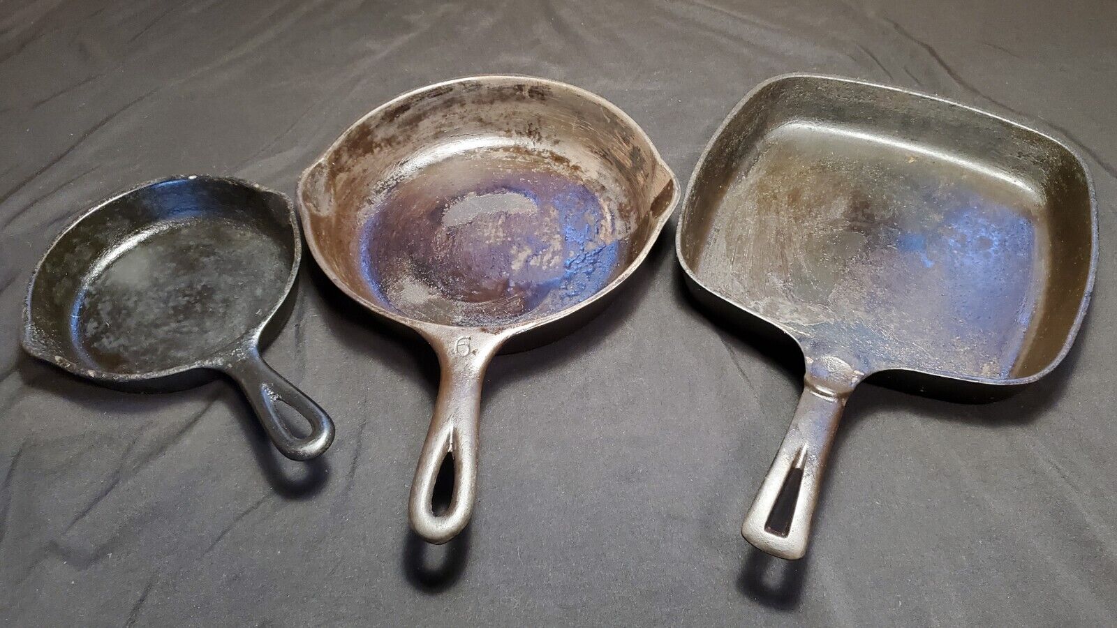 Wagner Ware Sydney -O- Cast-Iron Skillet-Set of 3, Square No 6 And No 3 Lot