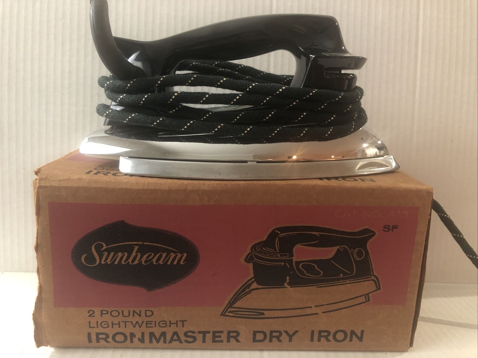 Vintage Sunbeam Ironmaster  Dry Iron In Box  A13 Works