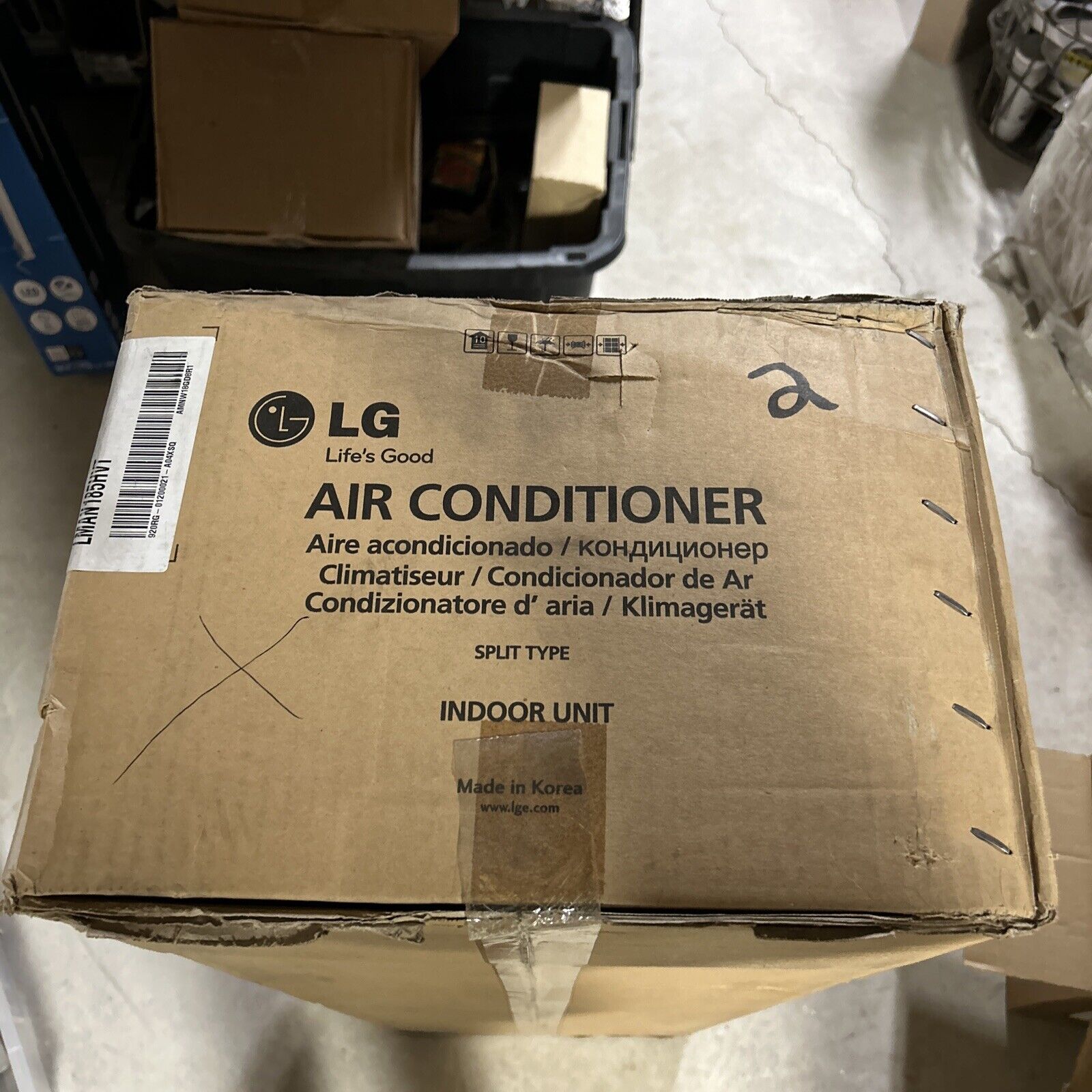 LG 18,000 BTU Art Cool Ductless Multi-Split Air Cond/Heat Pump - Indoor Unit