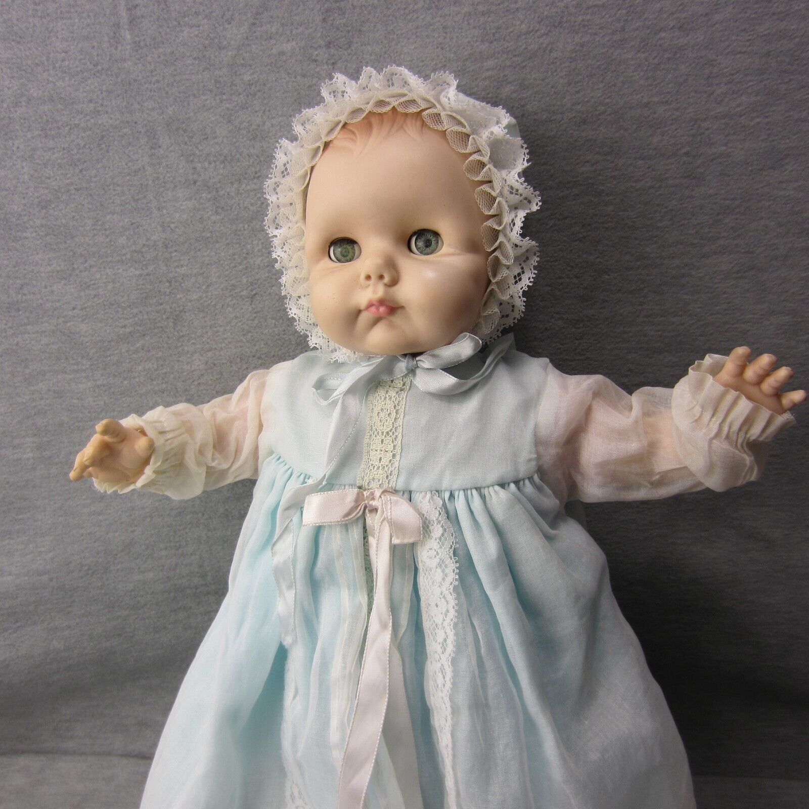 Vintage Effanbee Baby Doll 17in Molded Hair Sleep Eyes Cloth Body