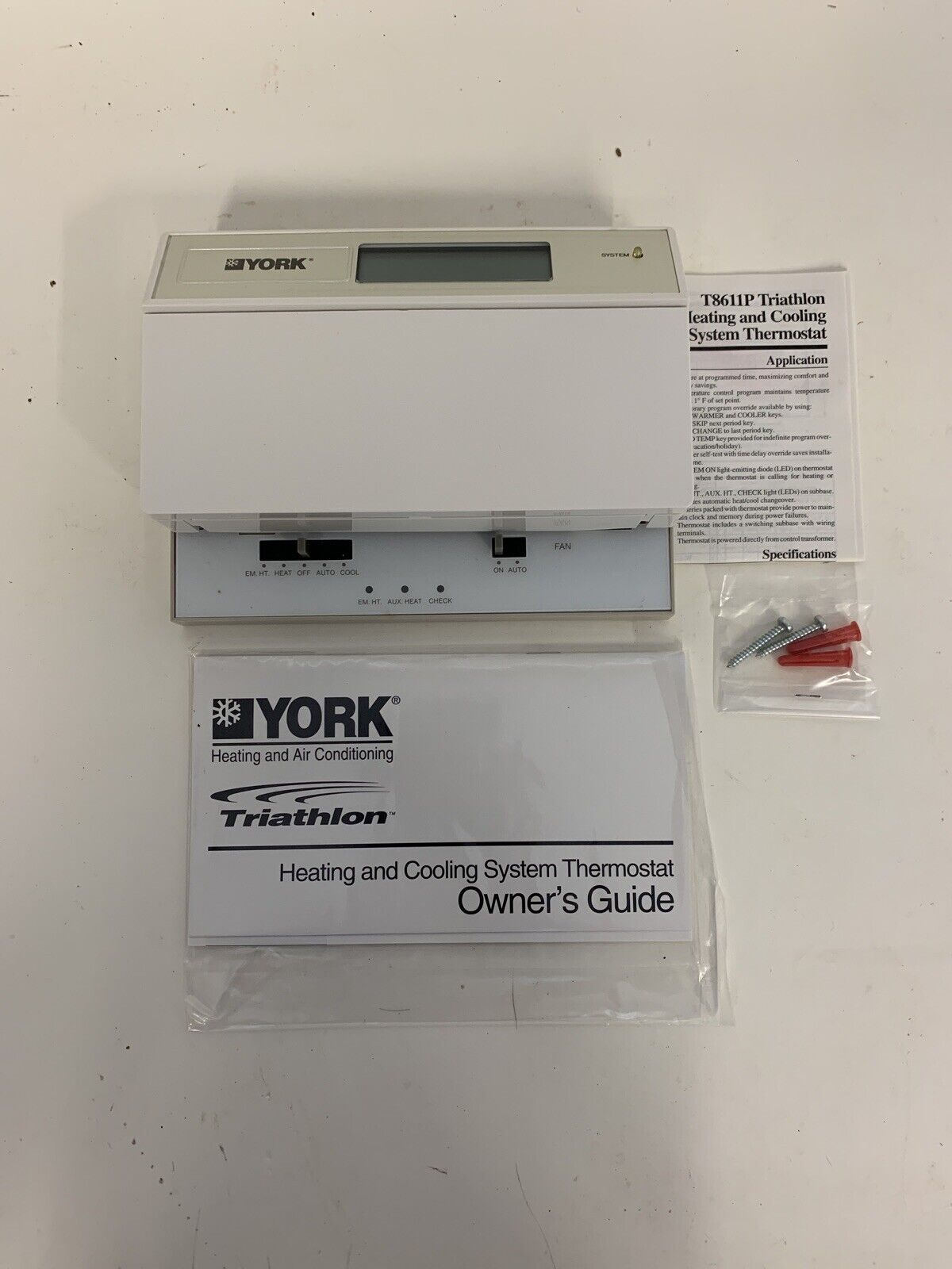 York T8611R P 7019 Heating And Cooling System  thermostat 24VAC Transformer