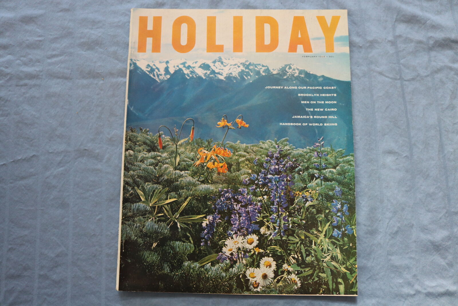 1959 FEBRUARY HOLIDAY MAGAZINE - JOURNEY ALONG OUR PACIFIC COAST - SP 4786R