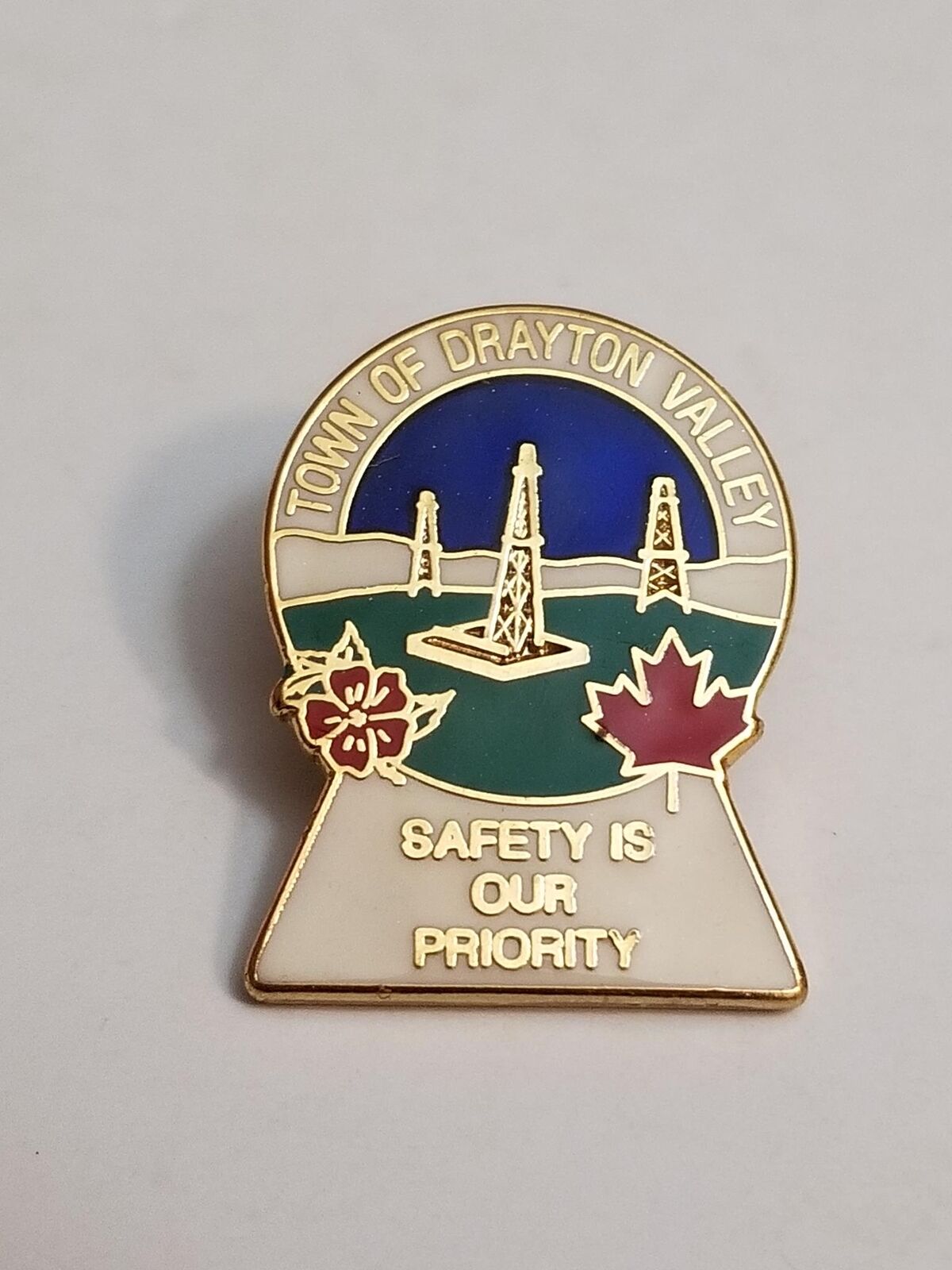 Town of Drayton Valley Alberta Safety Is Our Priority Lapel Pin 4877
