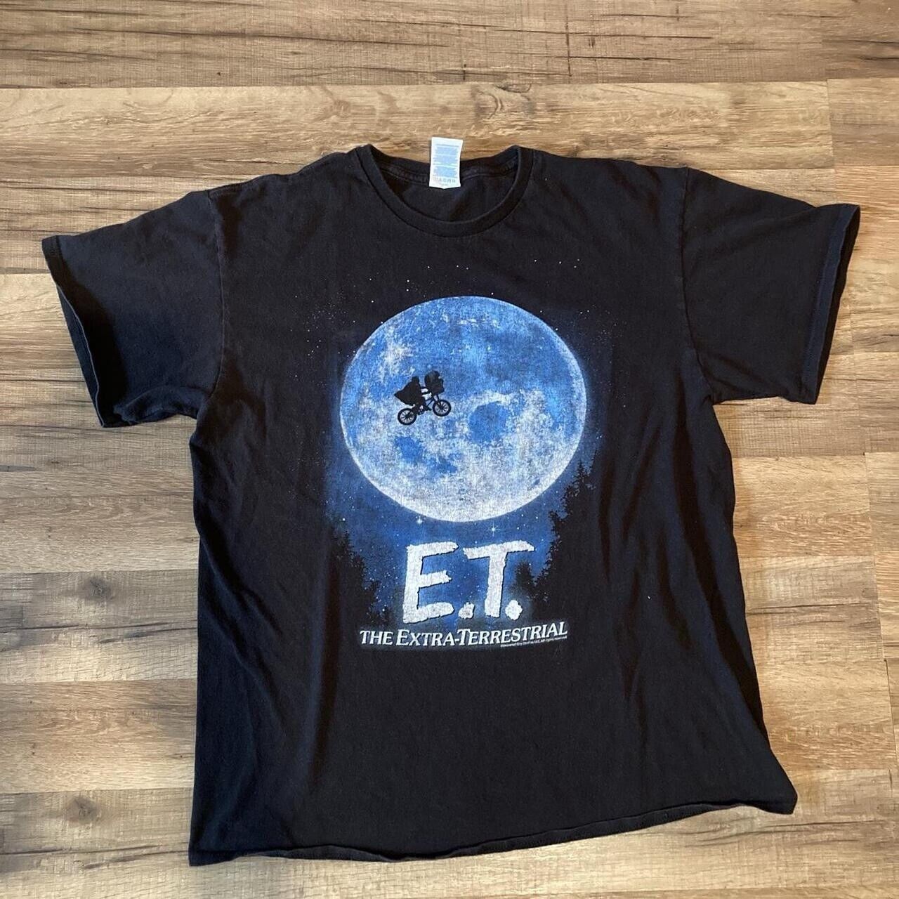 Vintage ET shirt Sz Large 