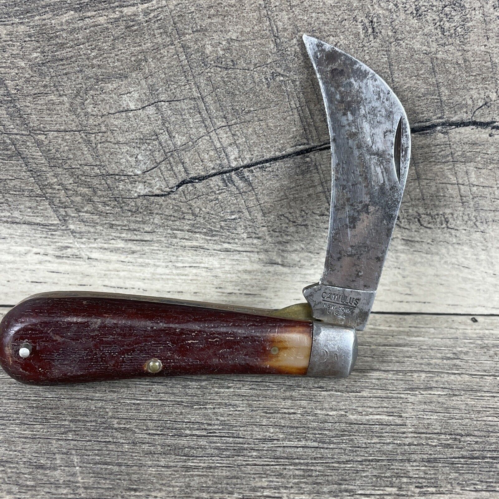 Vintage Camillus New York No. 1 Hawkbill Knife Bakelite Handle