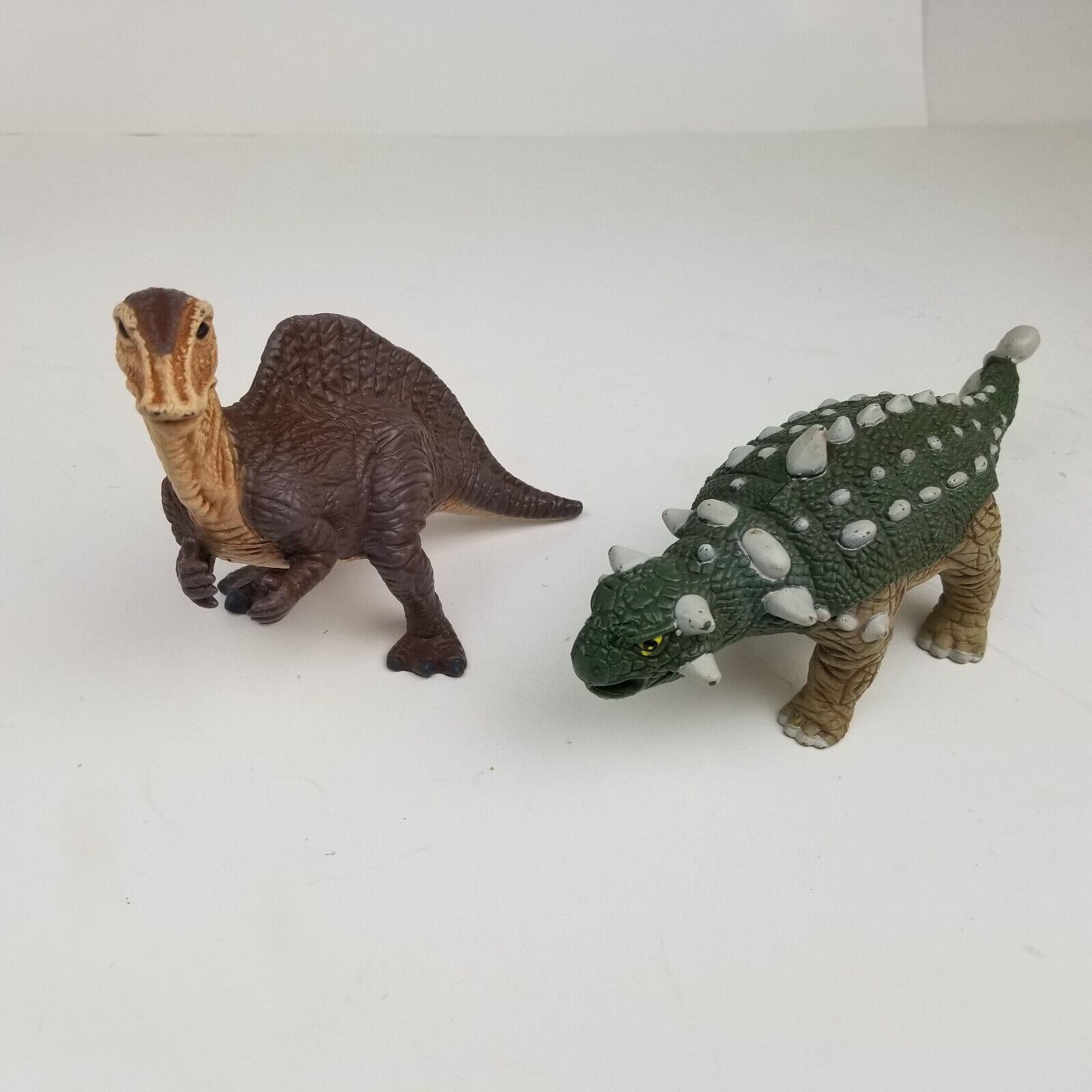 LGTI Vintage Dinosaur Figures Lot of 2 Ankylosaurus Ouranosaurus Plastic 1991