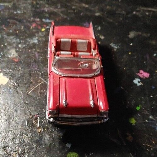 Franklin Mint - 1957 Red Chevy Convertible 1/43 Scale Die Cast Vehicle