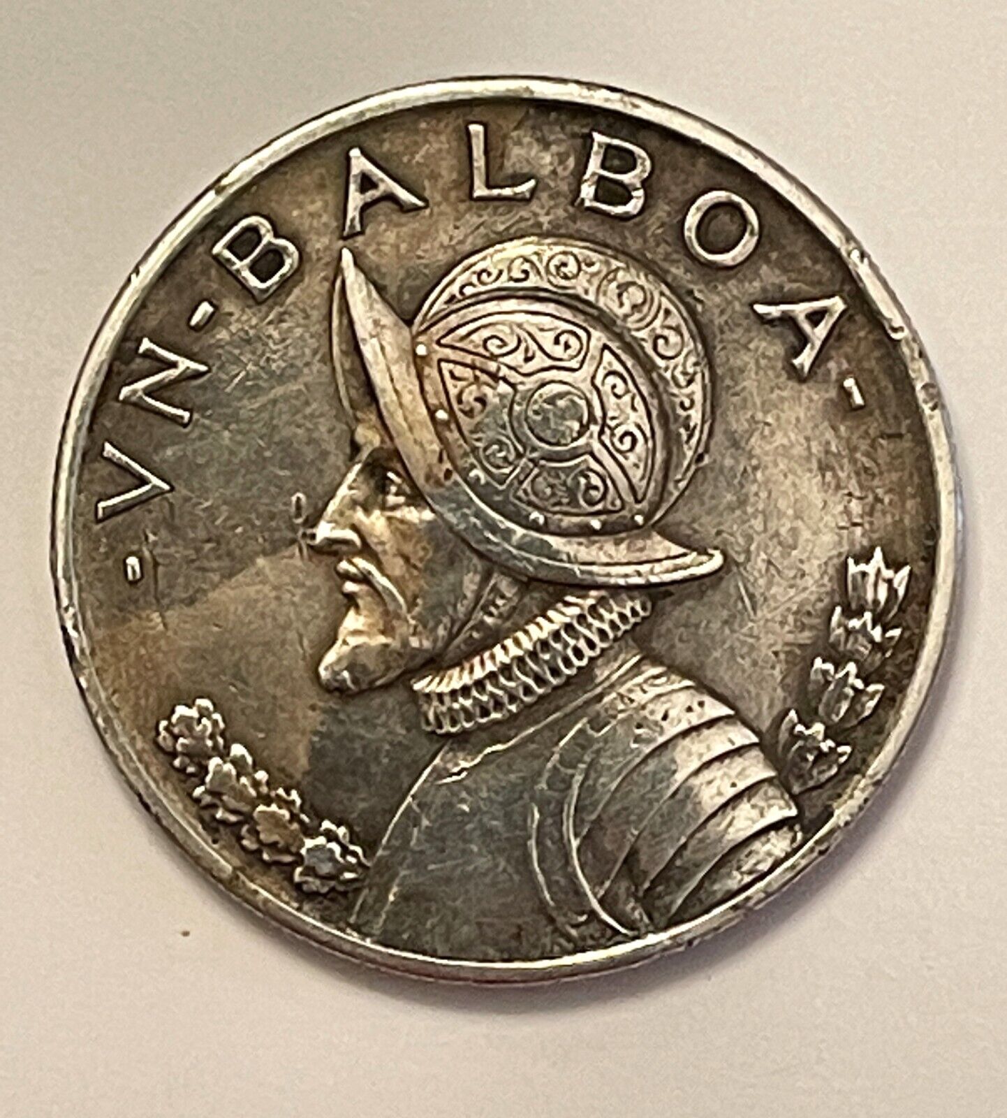 1934 Panama Un VN Balboa, 90% Silver, Nice Toning & Definition