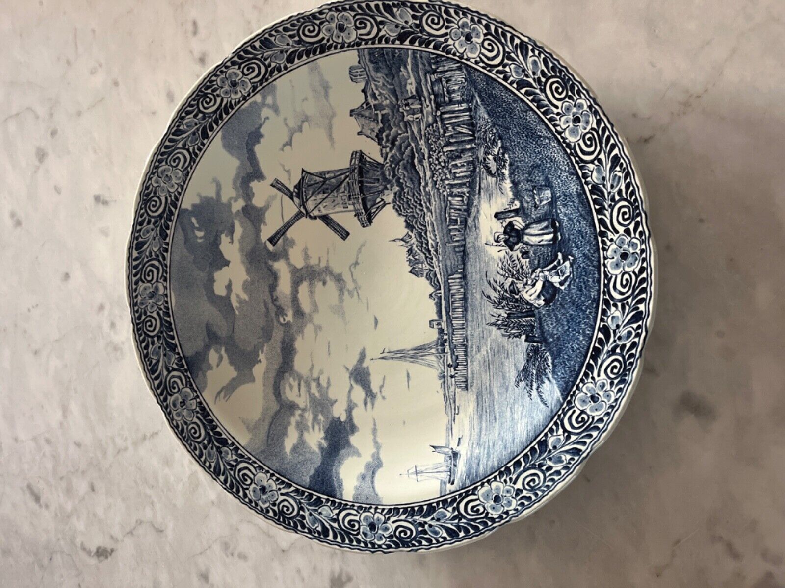 Stunning Delft Large Blue Plate   
