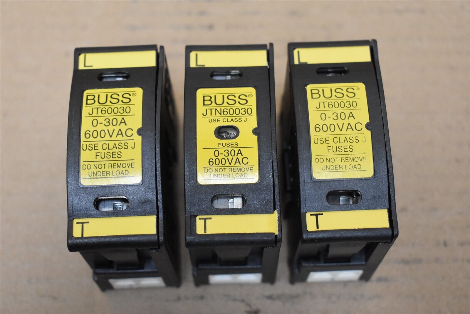 Bussmann 0-30A 600VAC Fuse Holders Lot of 3 Part No. JT60030