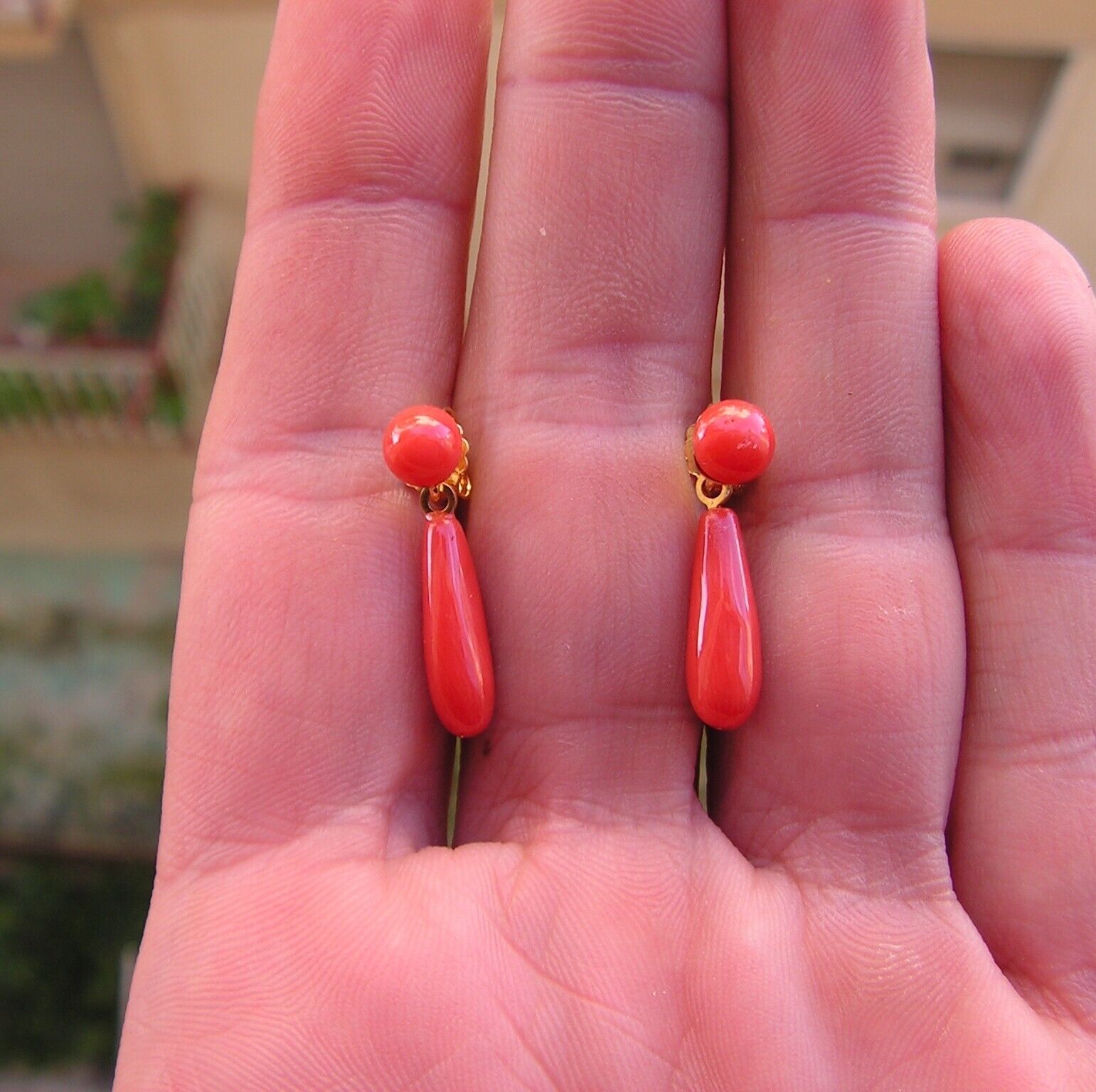 ANTIQUE VICTORIAN FRENCH SILVER GOLD  RED CORAL 8mm  1 FINE EARRINGS HEART  DROP
