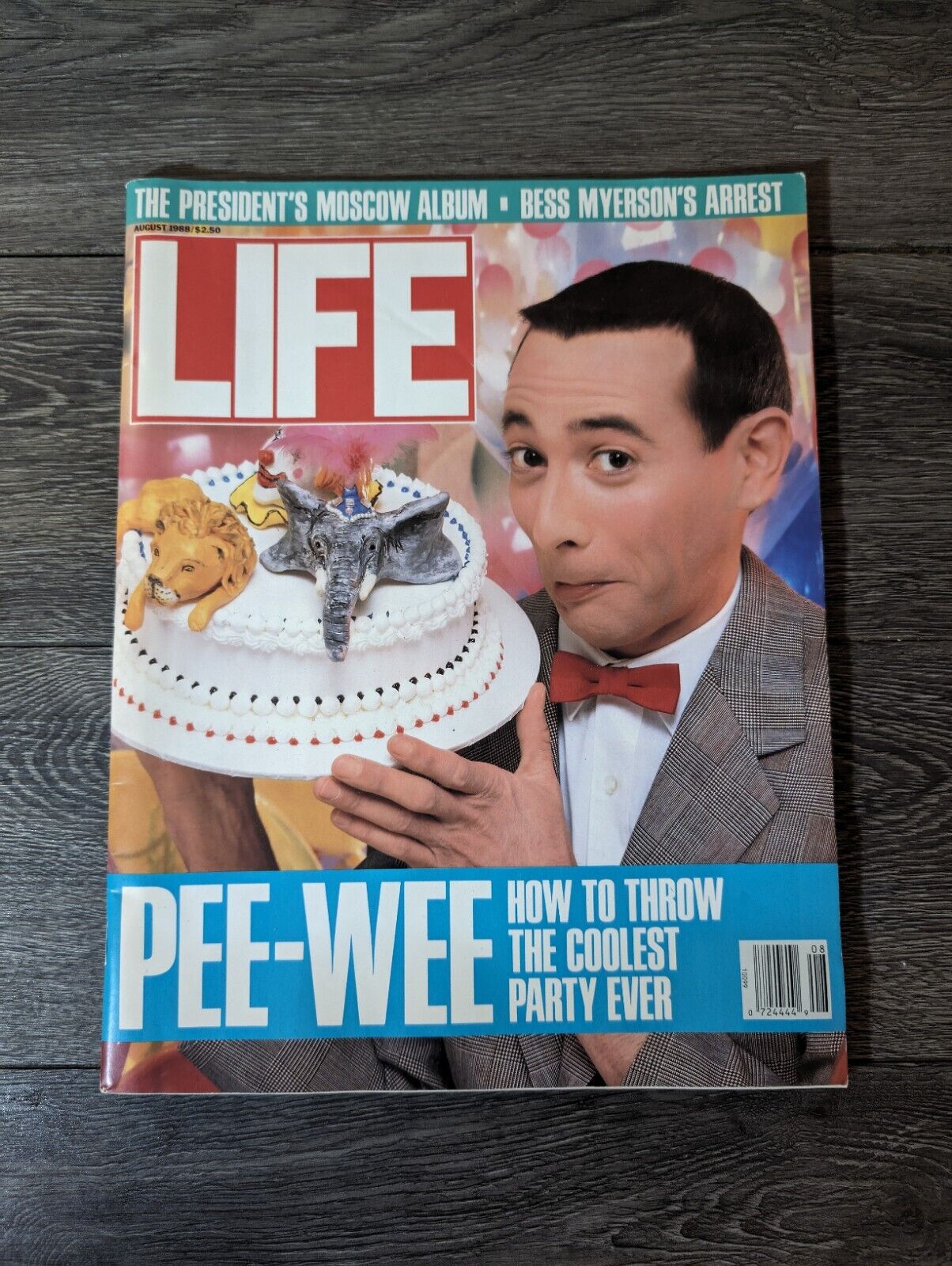VTG Life Magazine August 1988 Comedian Pee Wee Herman Paul Reubens Cover Feature