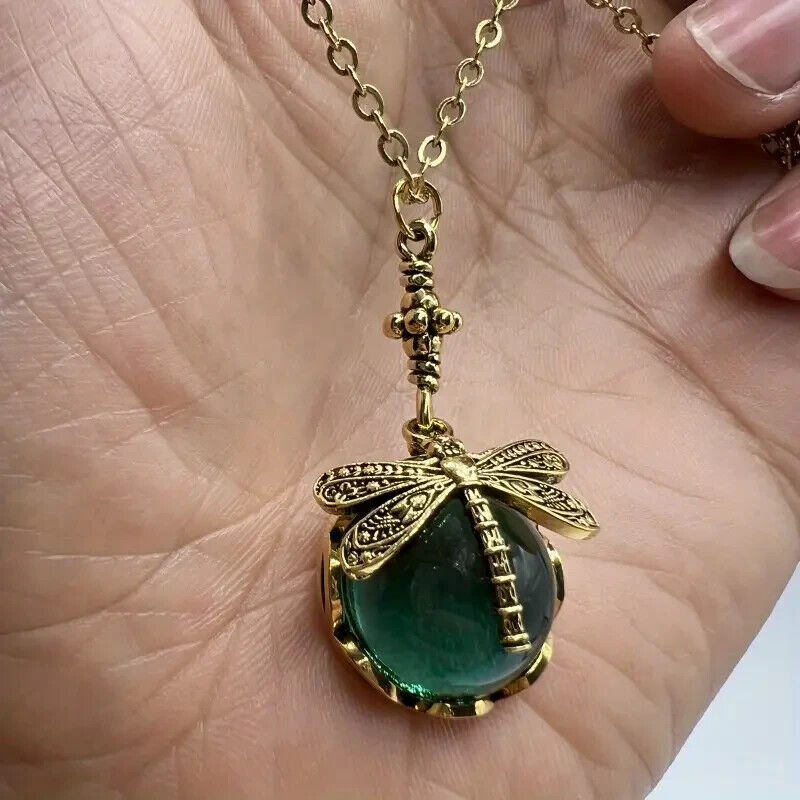 Vintage Bohemian Dragonfly Green Crystal Pendant Necklace Jewelry Synthetic Gem