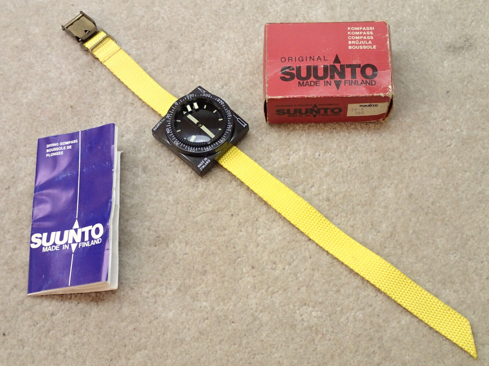 Suunto Vintage Scuba Dive Diving Wrist Compass Made in Finland Nice