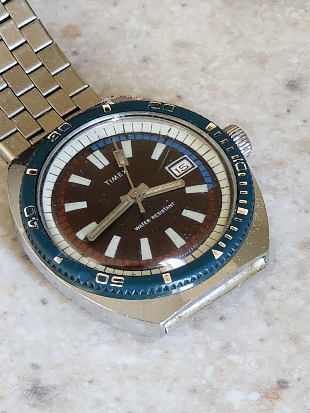 Vintage 1971 Timex Diver Wristwatch 2767-12571 PEPSI DIAL Keeps Time 