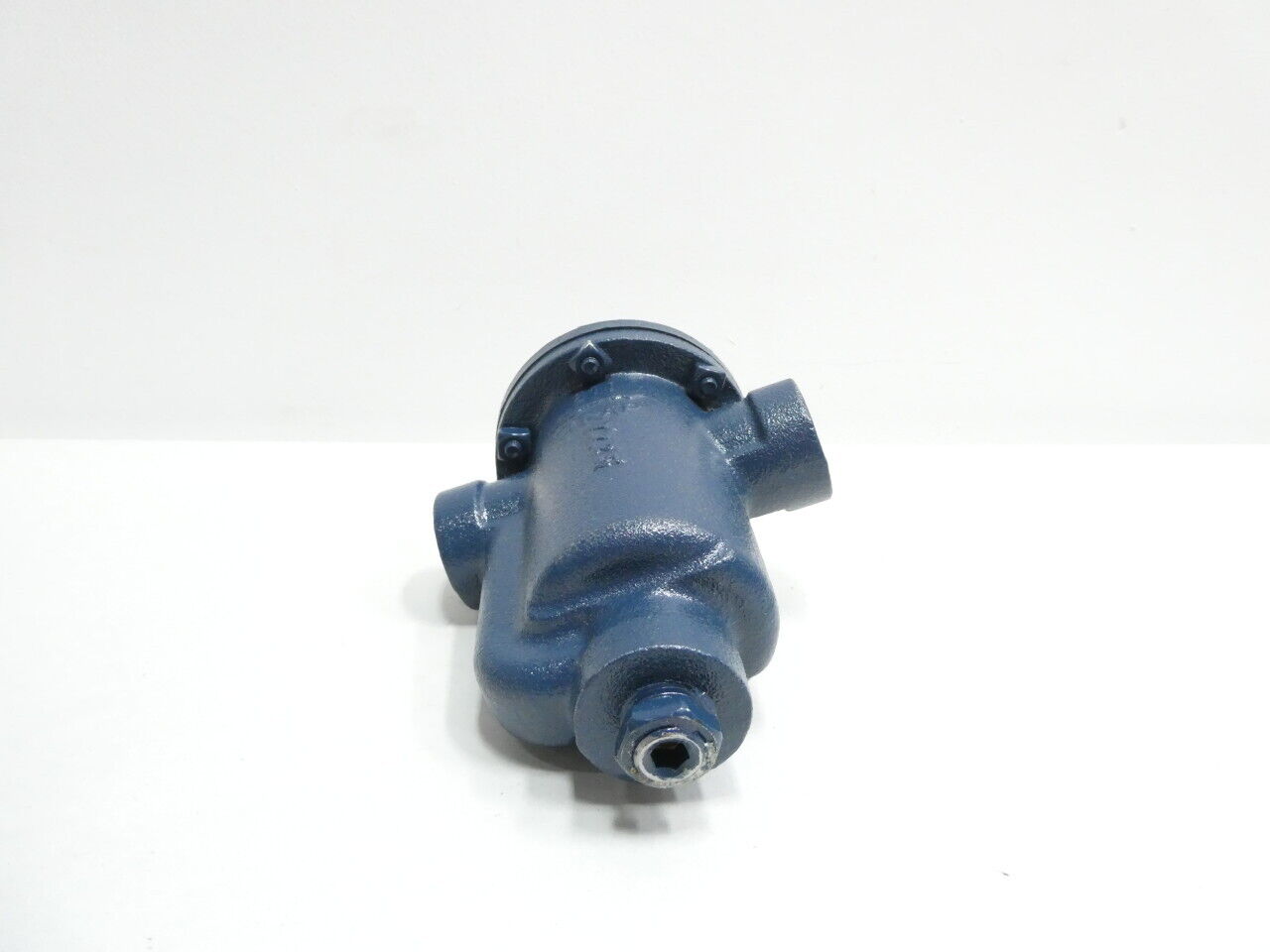 Armstrong D500065 811 Iron Threaded Inverted Bucket Steam Trap 200psi 1/2in Npt