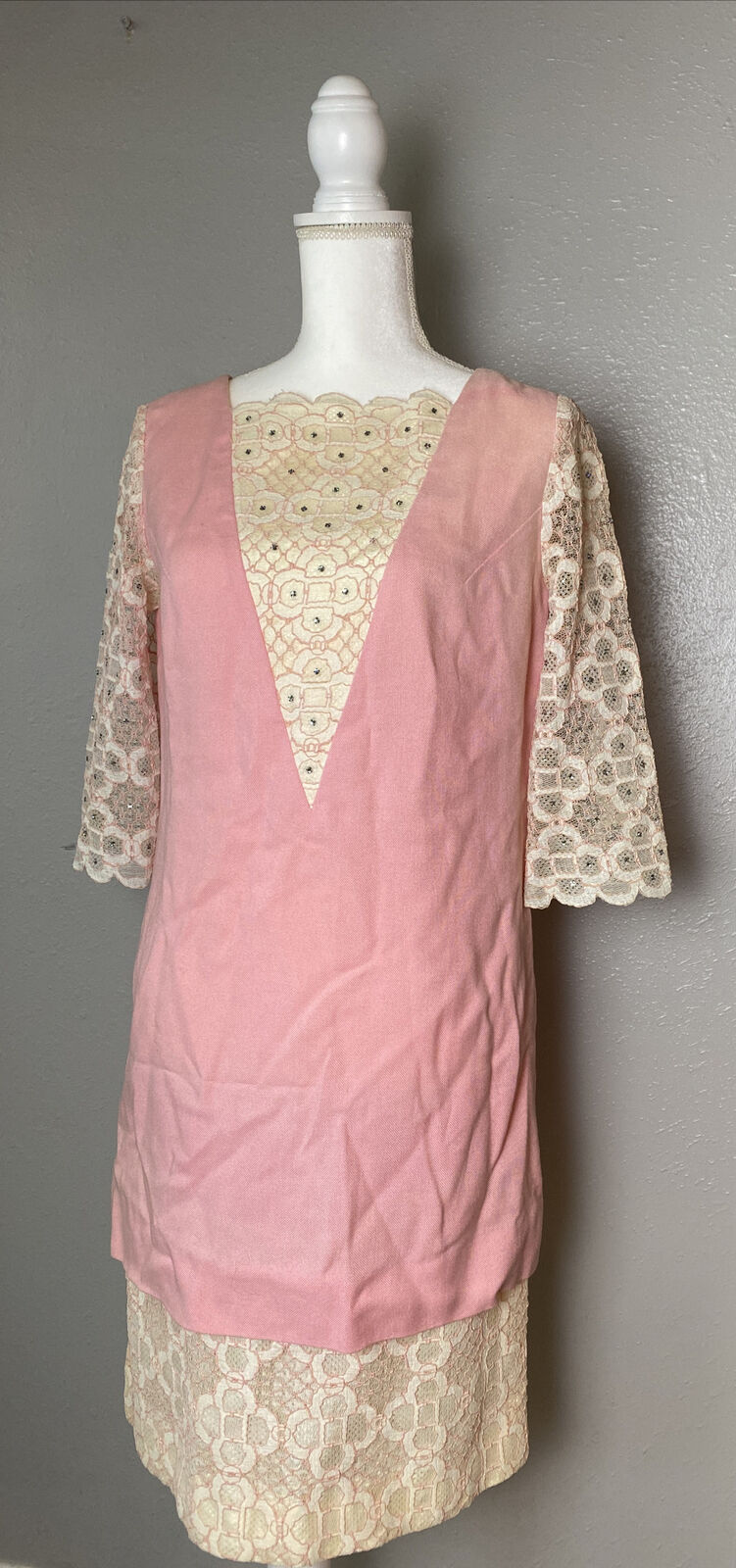 Vintage 60s Samuel Grossman Mod  Evening Dress Size 6 Pink Jeweled Scalloped