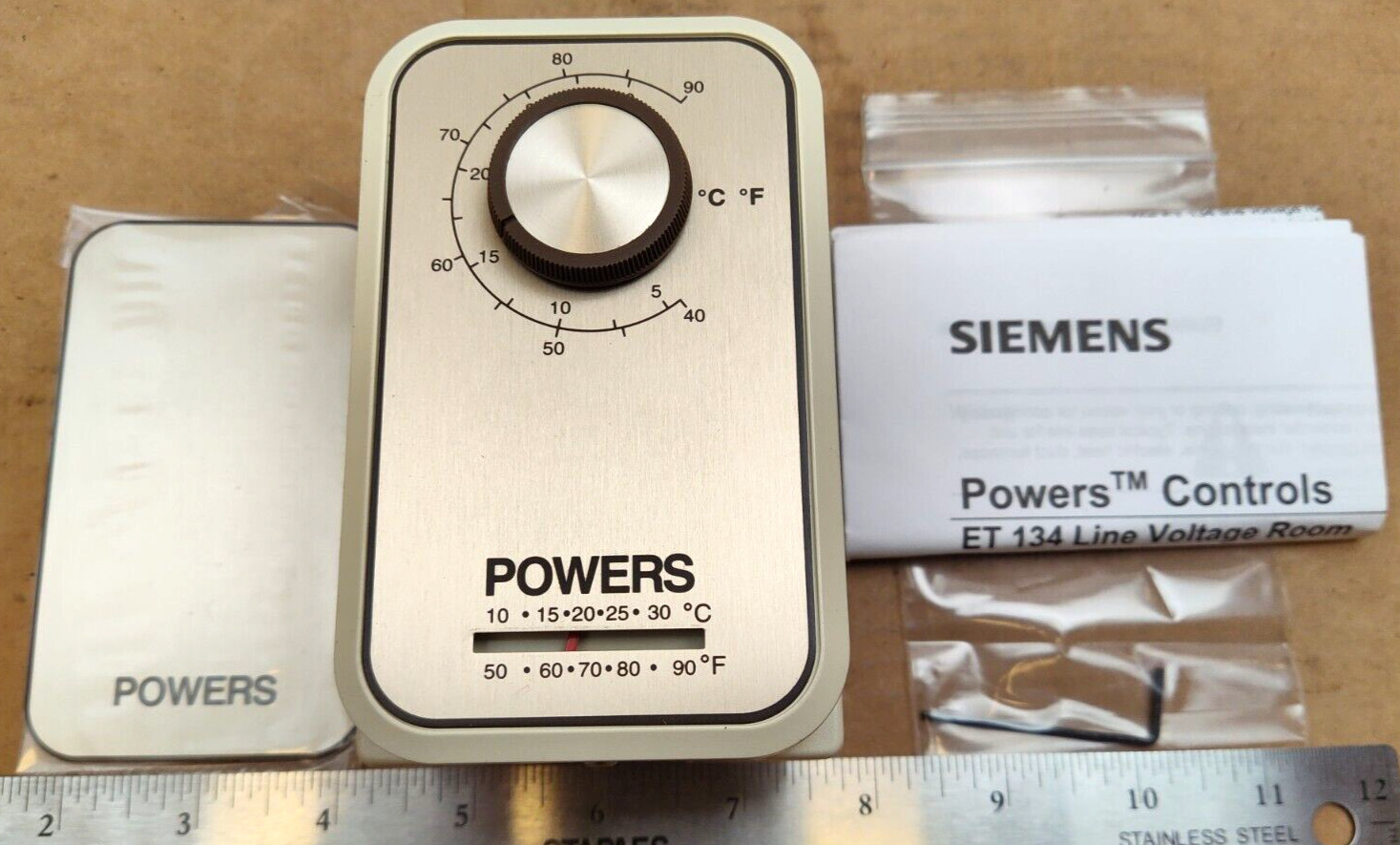 Siemens Room Thermostat LT Duty Line Voltage Range 40/90 F p/n 134-1084