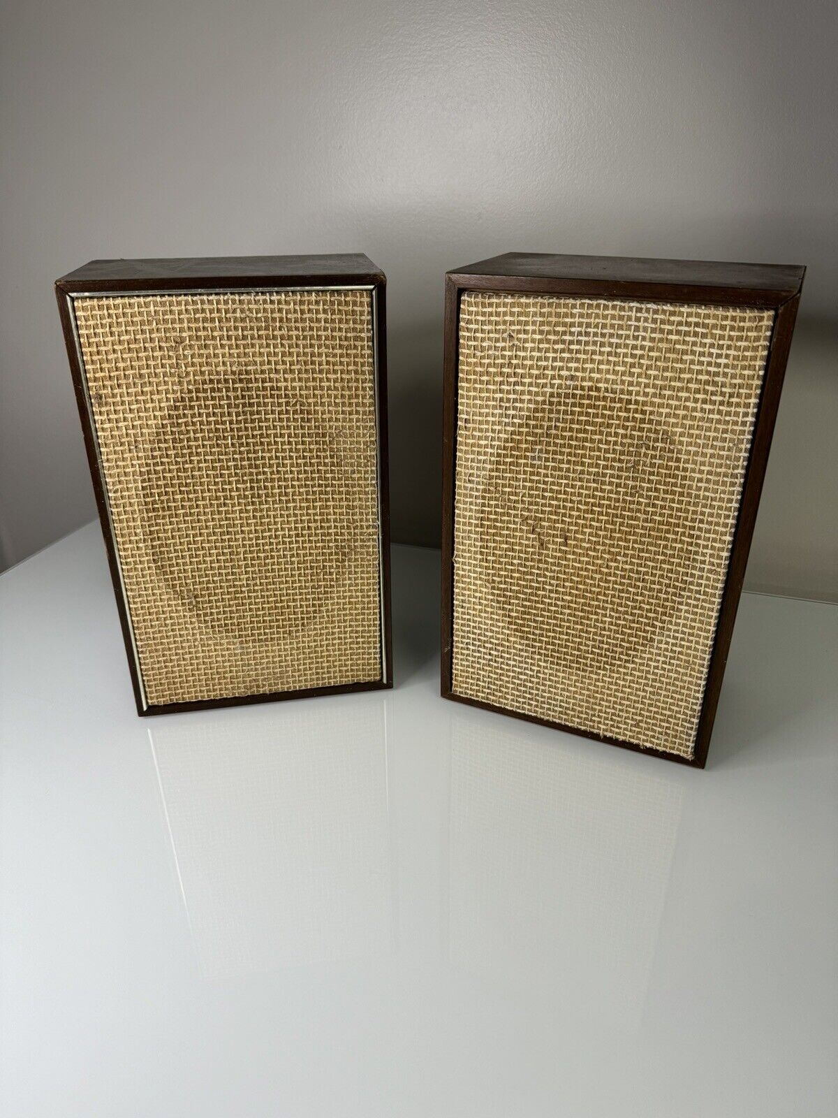 Vintage MCM Telefunken RS-4 Bookshelf Speakers Un-Tested Made In West Germany 