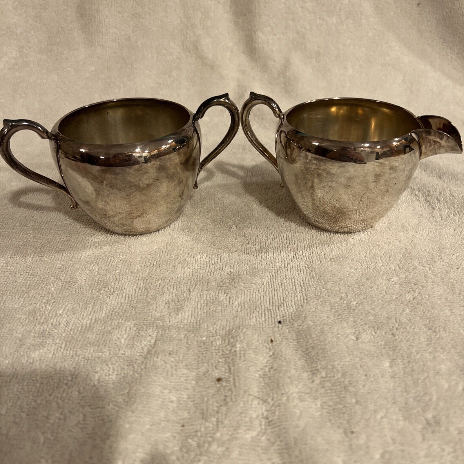 Vintage Wilcox S.P. Co. [IS] Silver Plate Sugar bowl and creamer Art Deco style