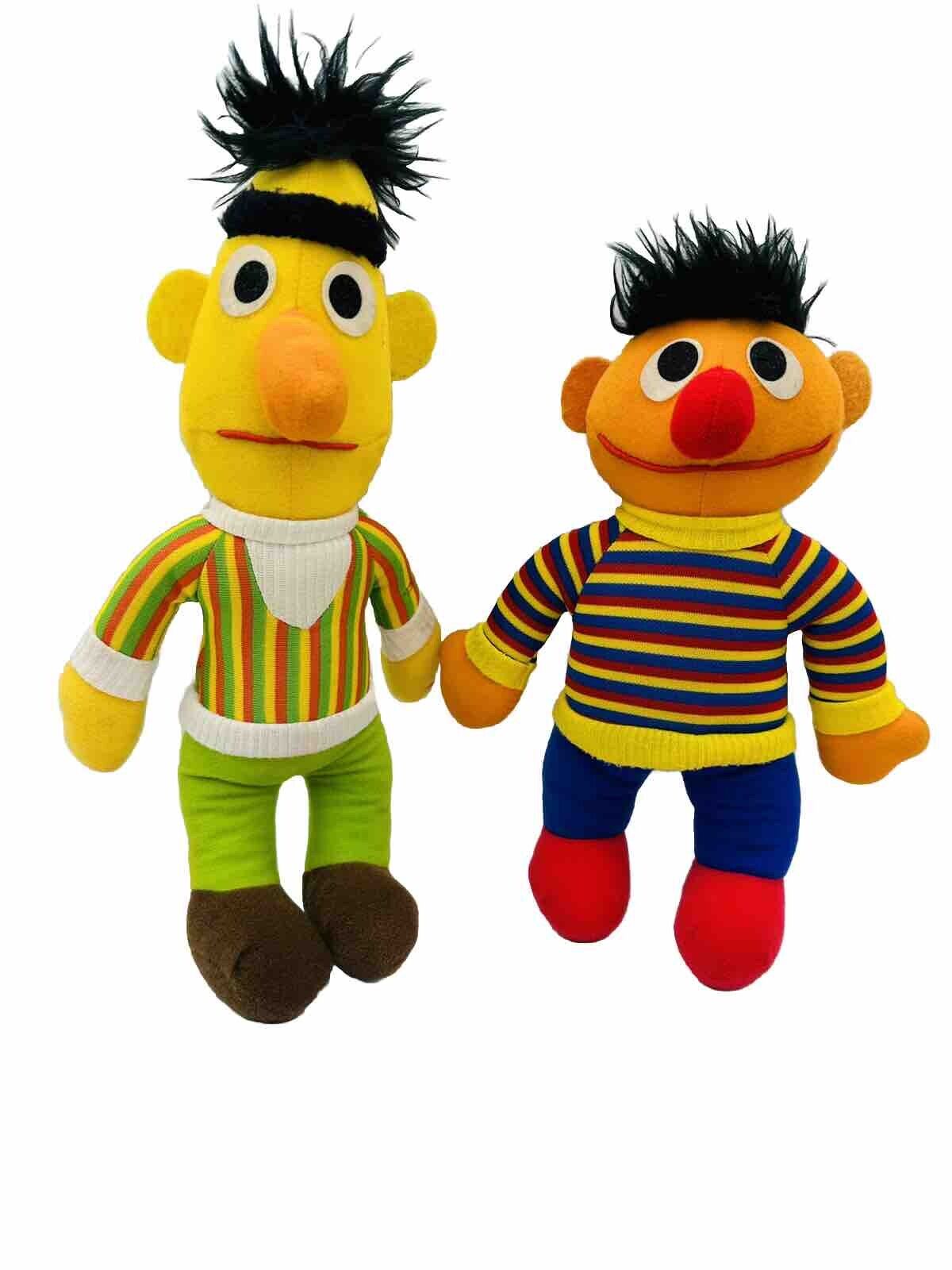 Vintage Pair Bert & Ernie 123 Sesame Street Hasbro Softies Muppet Plush Dolls￼