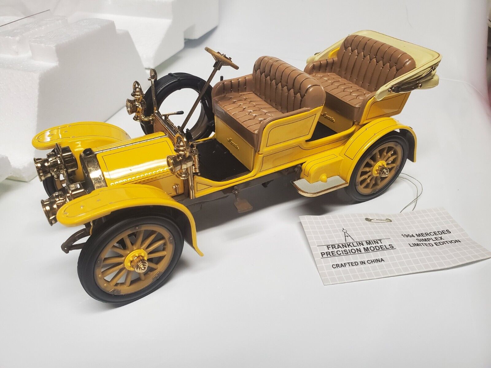 New in Box: Franklin Mint The Mercedes Simplex Rare Yellow Color #88 of 1500
