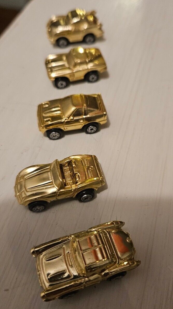 1989 Galoob Micro Machines Gold Mail Away Complete Corvette 5 Piece Set Opened