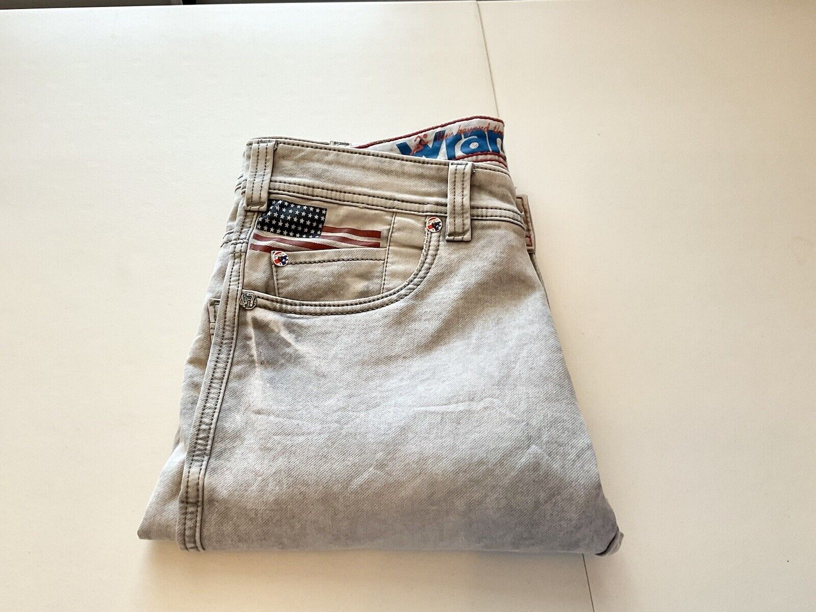 Wrangler RARE Special 1947 American Flag Jeans Silver Distressed Size 32 X 27