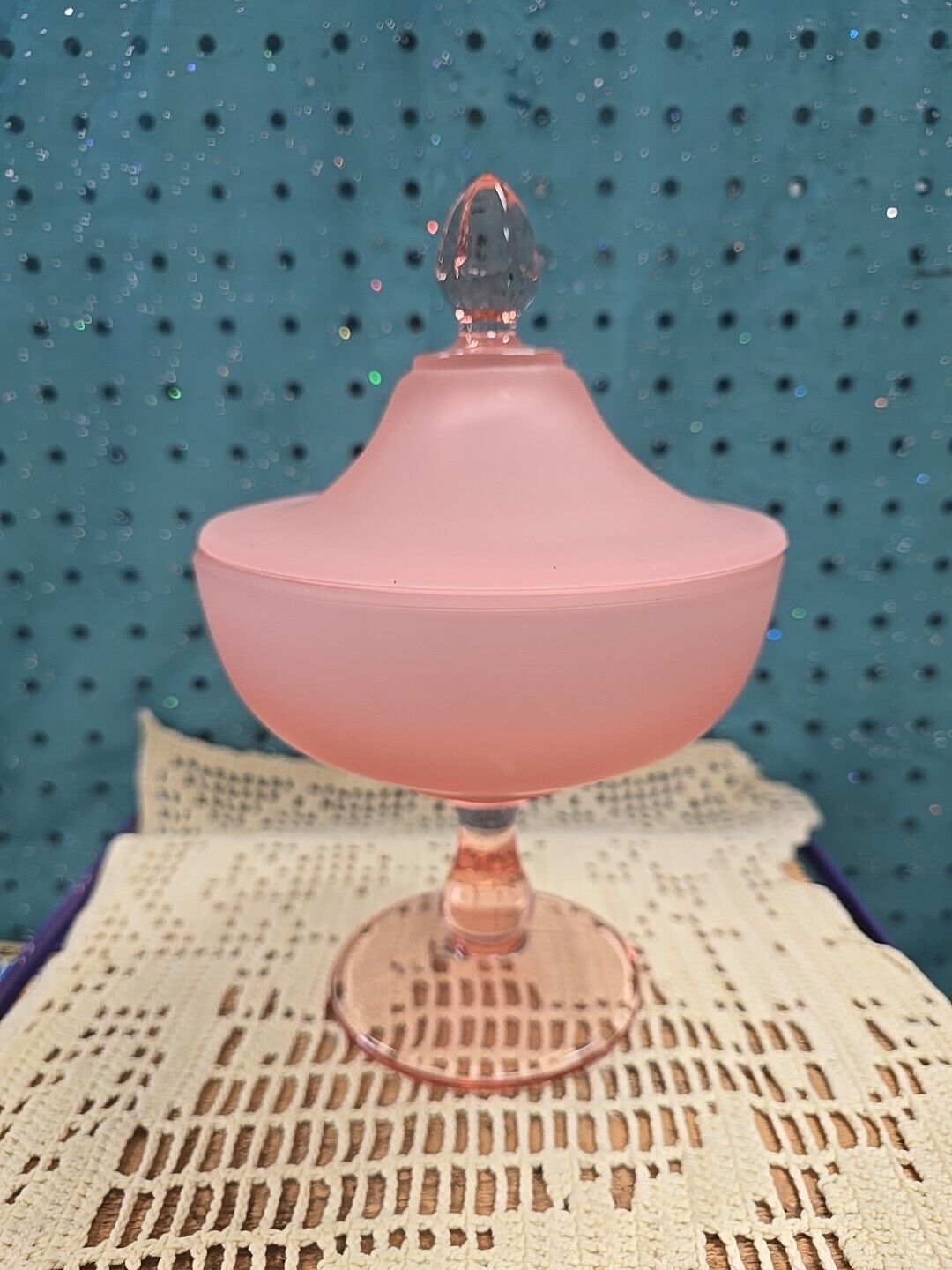 VTG Westmoreland Pedestal Lidded Candy Dish Pink Glass Satin, 9.5\