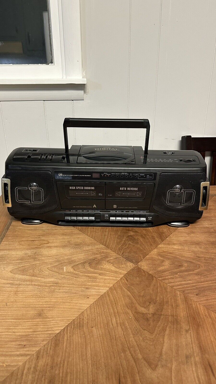 Vintage RARE Boombox Radio/CD/Cassete Player Cleaned/Working