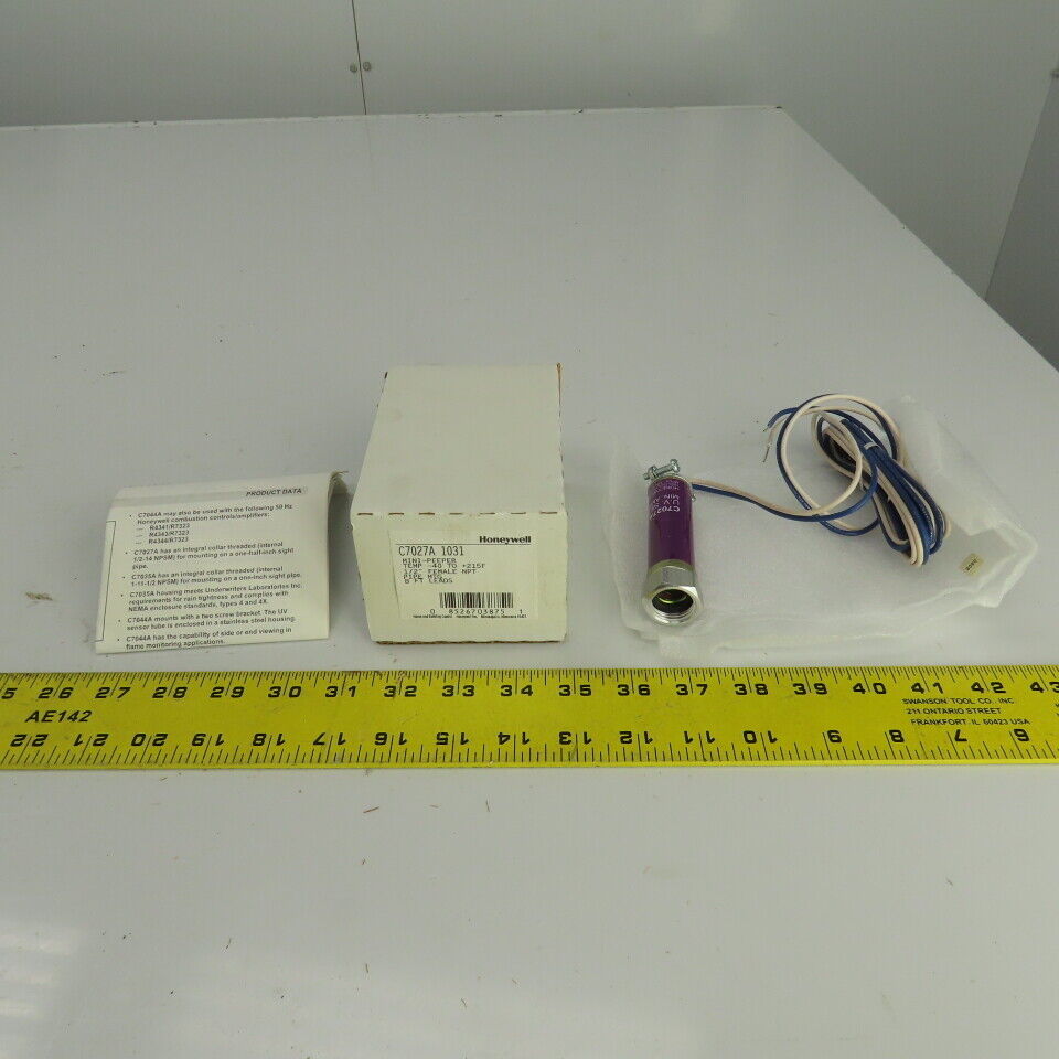 Honeywell C7027A 1031 Mini-Peeper Ultraviolet Flame Detector -40 To +215°F