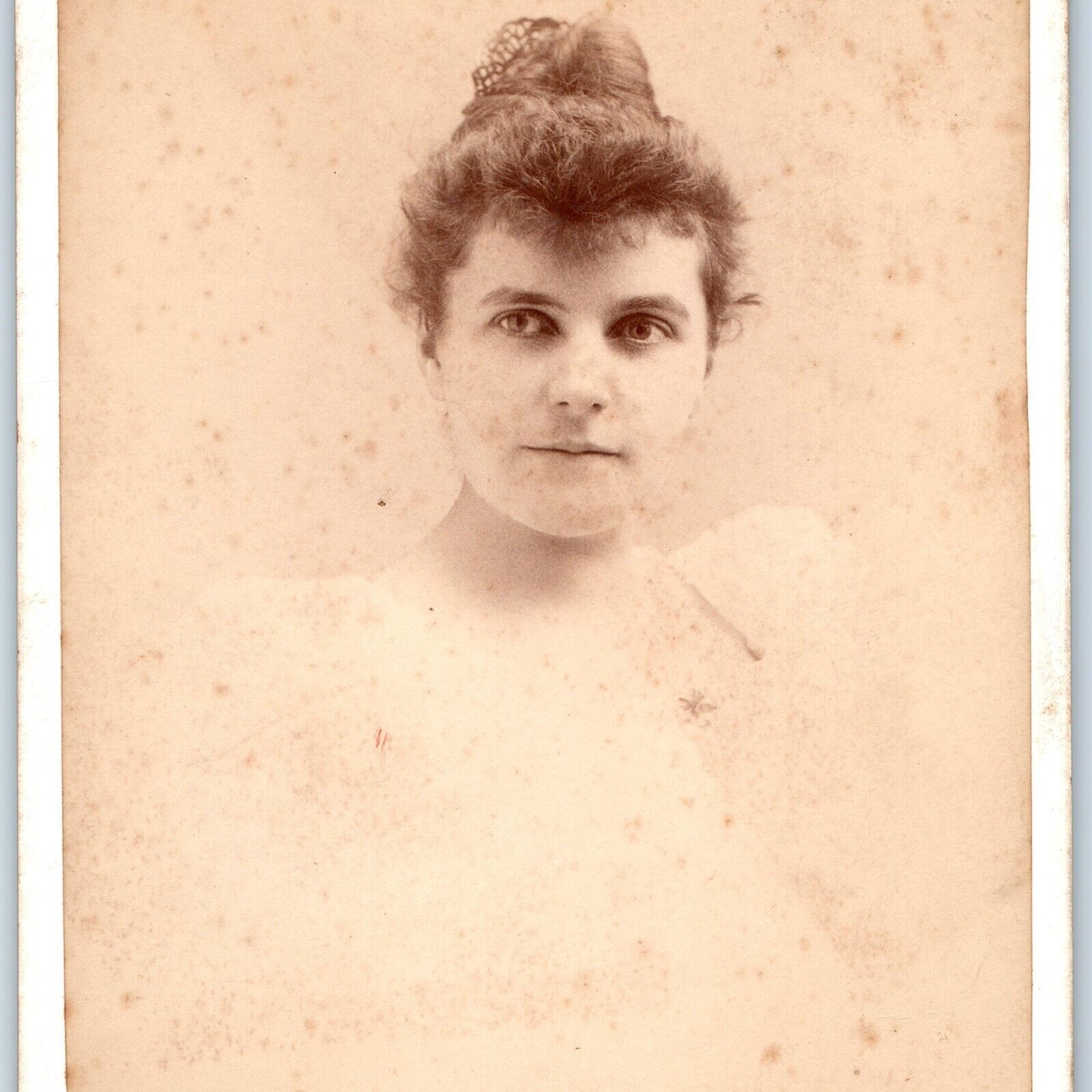 c1880s Portland, Ore. Cute Young Lady Cabinet Card Photo Alpin Lamb B10