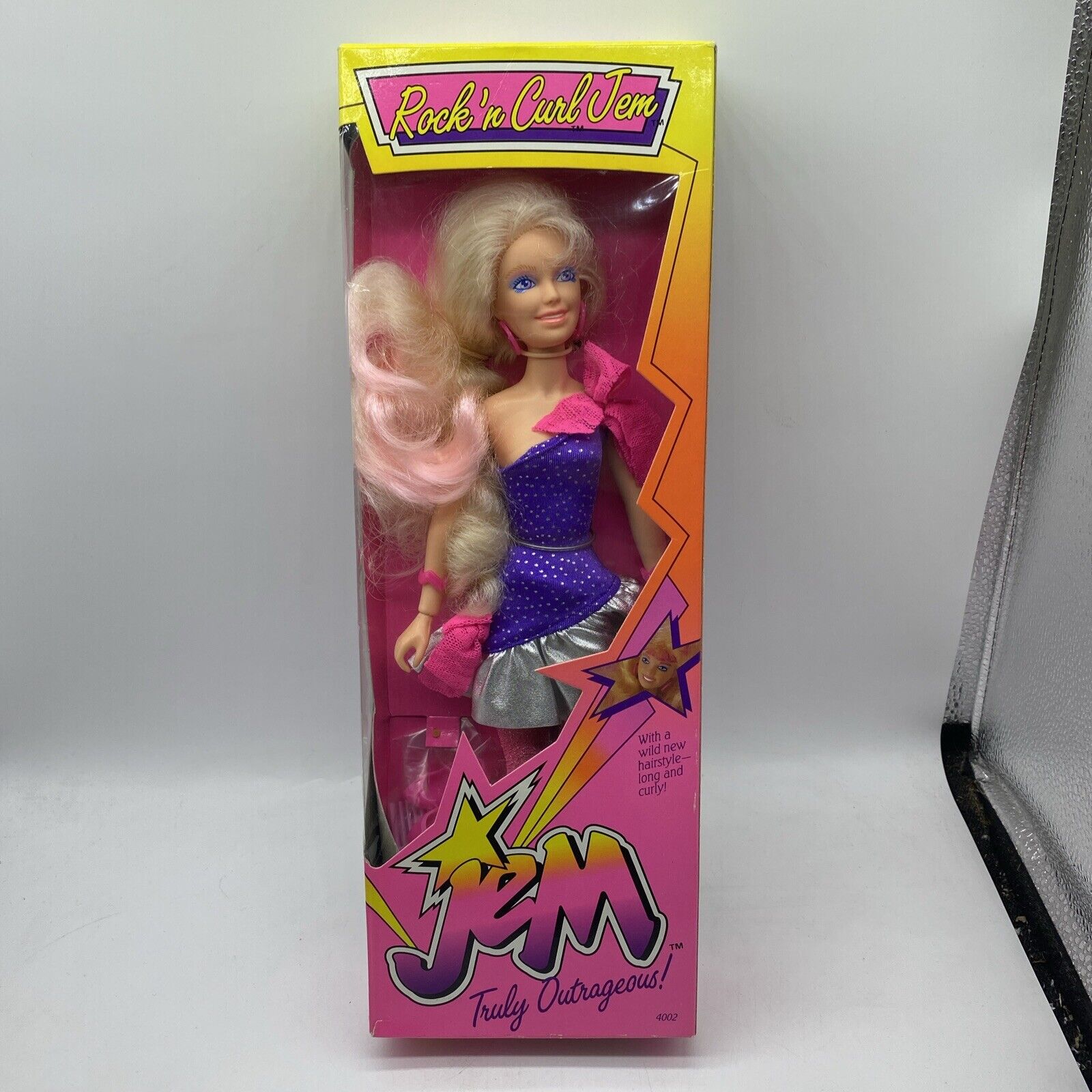 Vintage 1986 ROCK \'N CURL JEM Truly Outrageous Jem Doll #4002 Hasbro  NRFB NEW