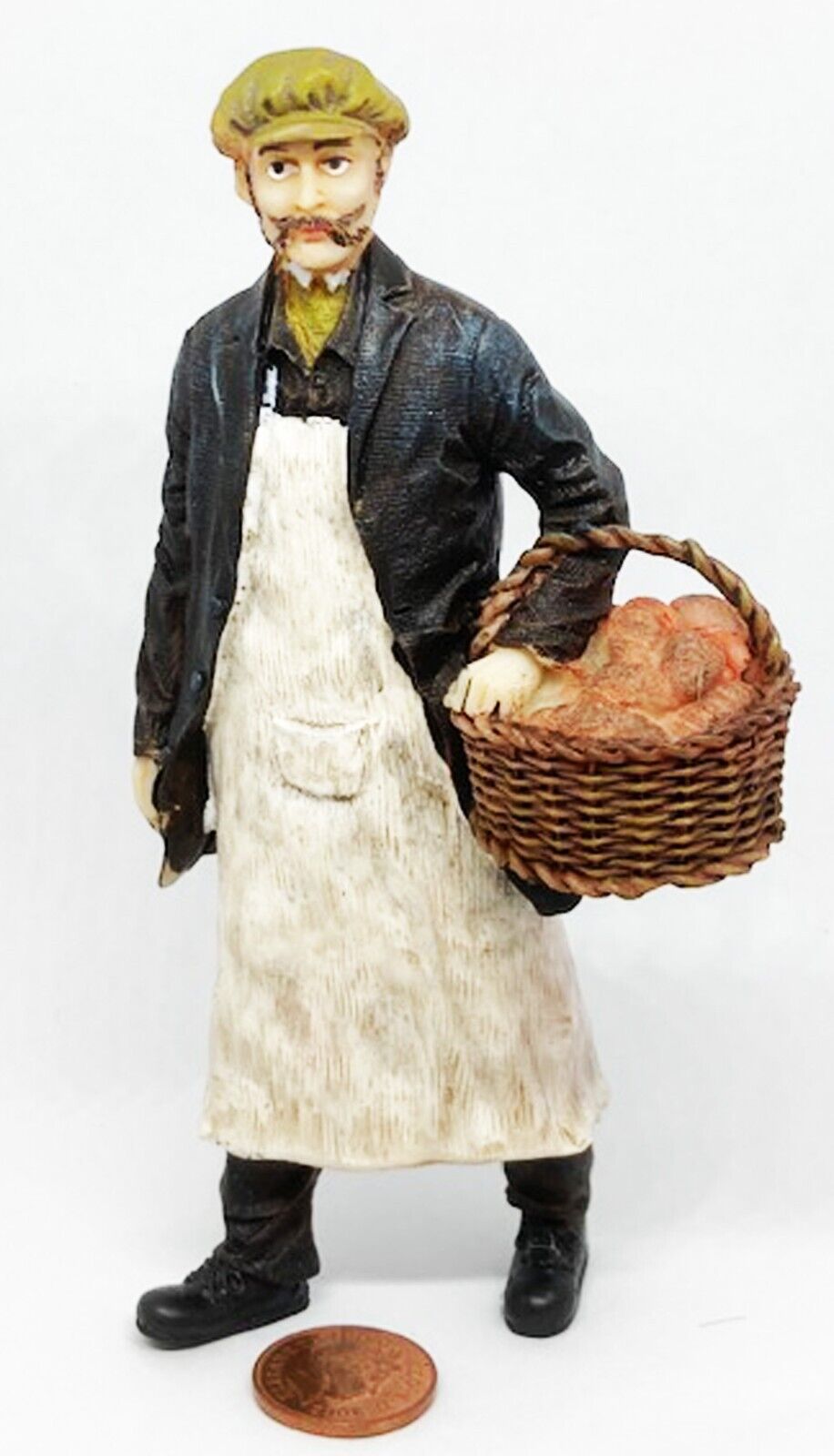 Dolls House Resin Baker and Basket of Bread Tumdee 1:12 Scale Miniature Man 296