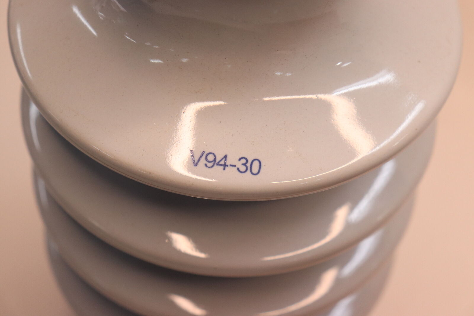 Victor Porcelain Insulator v94-30 62127593 2127