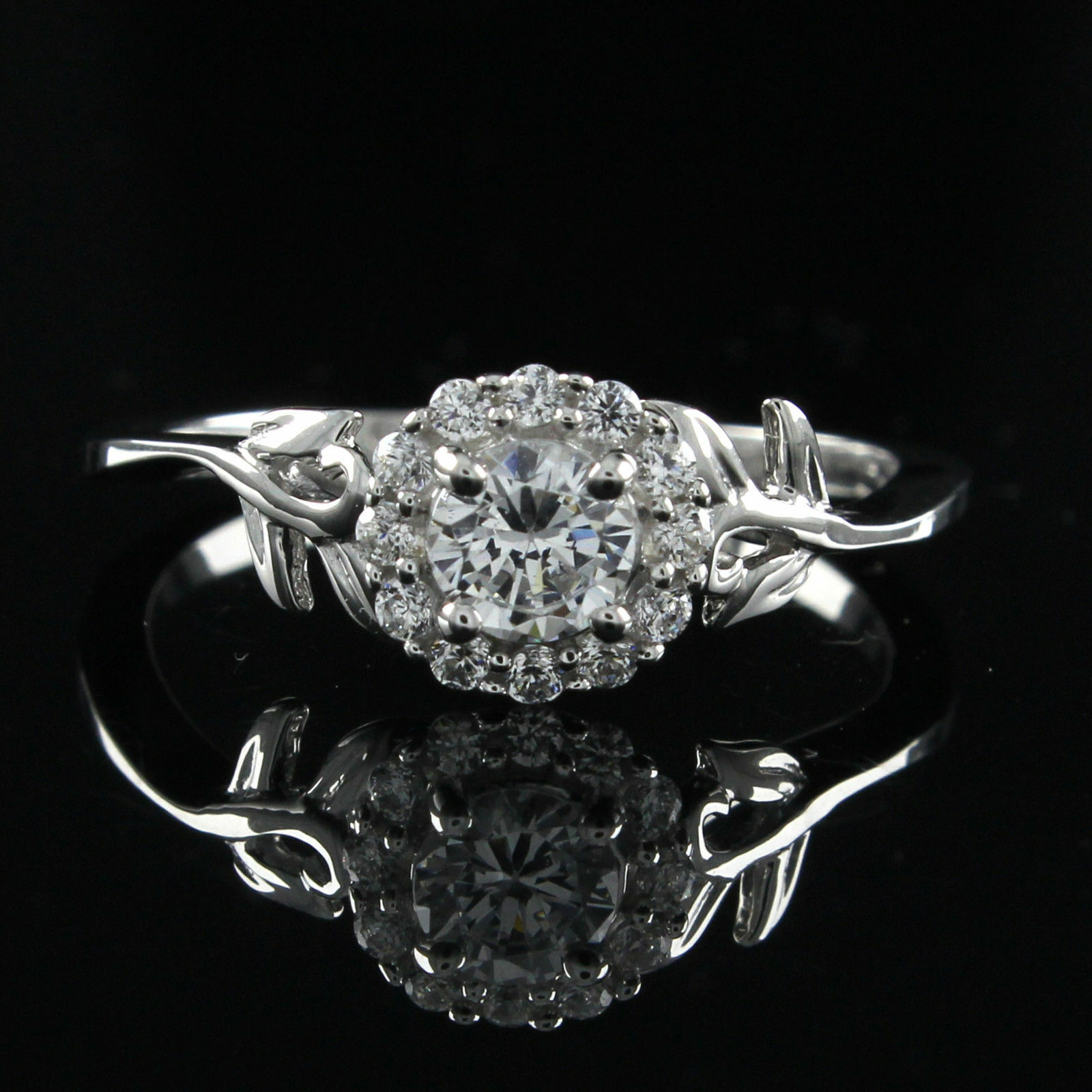 Vintage Style 3/4Ct Round Simulated Diamond Sterling Silver Engagement Halo Ring
