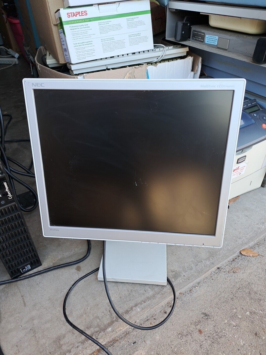 NEC Multisync LCD1960NXi  19-inch Desktop Monitor.  DO NOT POWER ON.